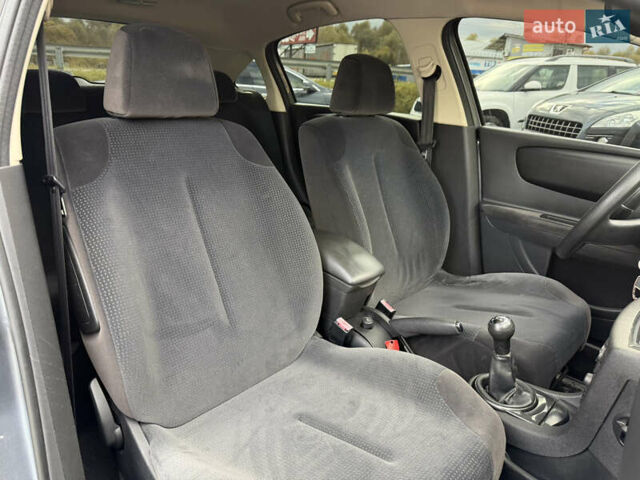 Сітроен С4 2008 у Стрые на Automoto.ua Сірий Сітроен С4, об'ємом двигуна 1.6 л та пробігом 242 тис. км за 4600 $, фото 31 на Automoto.ua