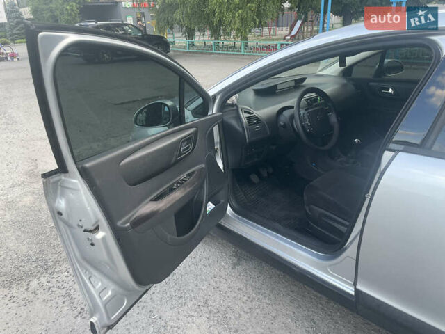 Сірий Сітроен С4, об'ємом двигуна 1.56 л та пробігом 228 тис. км за 4900 $, фото 15 на Automoto.ua