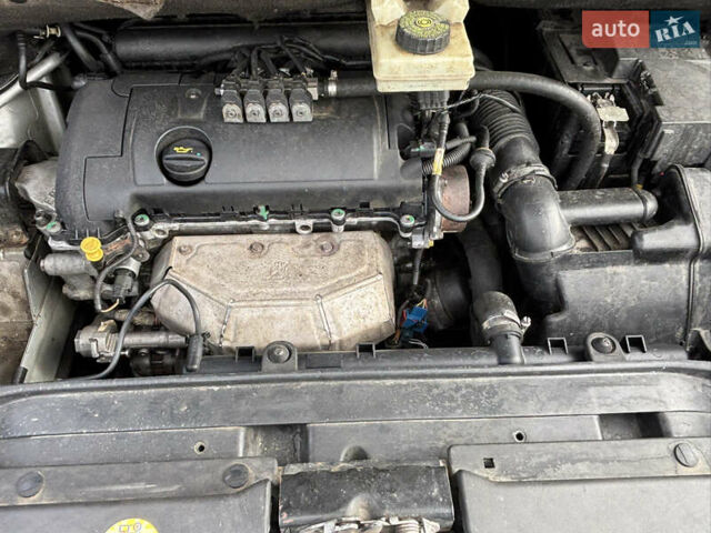 Сірий Сітроен С4, об'ємом двигуна 1.6 л та пробігом 260 тис. км за 6200 $, фото 14 на Automoto.ua