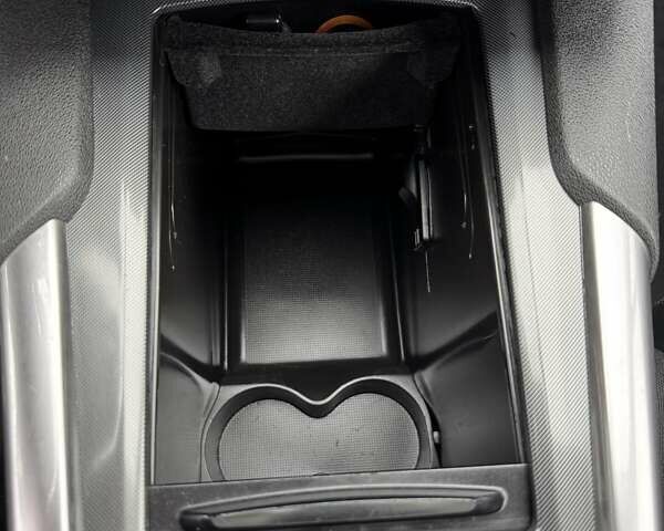 Сірий Сітроен С4, об'ємом двигуна 1.6 л та пробігом 197 тис. км за 8750 $, фото 37 на Automoto.ua