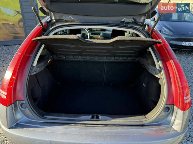 Сірий Сітроен С4, об'ємом двигуна 1.6 л та пробігом 272 тис. км за 5500 $, фото 28 на Automoto.ua