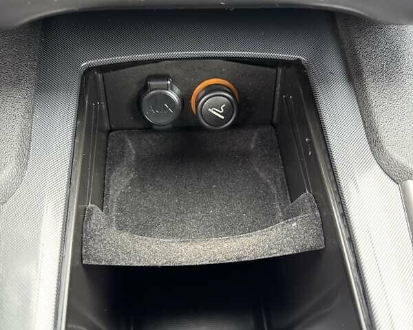 Сірий Сітроен С4, об'ємом двигуна 1.6 л та пробігом 197 тис. км за 8650 $, фото 38 на Automoto.ua