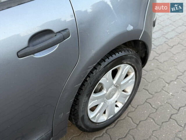 Серый Ситроен С4, объемом двигателя 1.6 л и пробегом 155 тыс. км за 3550 $, фото 16 на Automoto.ua