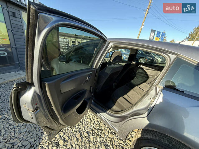 Сірий Сітроен С4, об'ємом двигуна 1.6 л та пробігом 272 тис. км за 5500 $, фото 31 на Automoto.ua