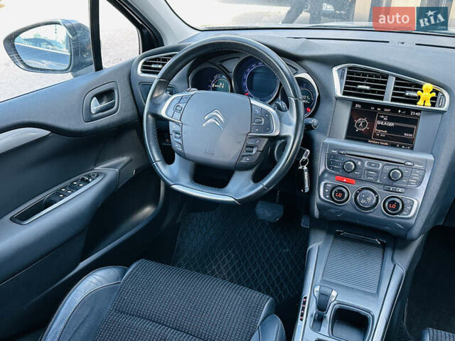 Серый Ситроен С4, объемом двигателя 1.6 л и пробегом 209 тыс. км за 7700 $, фото 21 на Automoto.ua