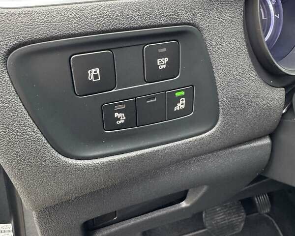 Сірий Сітроен С4, об'ємом двигуна 1.6 л та пробігом 197 тис. км за 8650 $, фото 33 на Automoto.ua