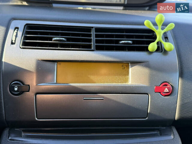 Сірий Сітроен С4, об'ємом двигуна 1.6 л та пробігом 272 тис. км за 5500 $, фото 37 на Automoto.ua
