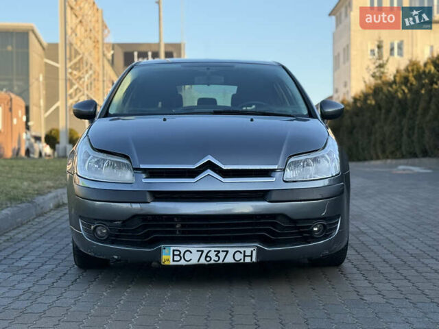 Серый Ситроен С4, объемом двигателя 1.6 л и пробегом 155 тыс. км за 3550 $, фото 2 на Automoto.ua