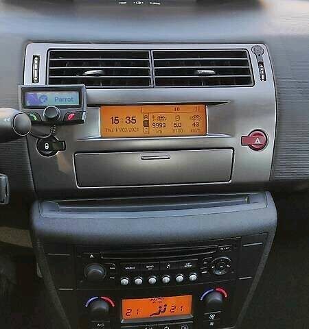 Серый Ситроен С4, объемом двигателя 1.6 л и пробегом 230 тыс. км за 5600 $, фото 16 на Automoto.ua