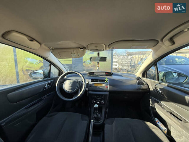 Сірий Сітроен С4, об'ємом двигуна 1.6 л та пробігом 272 тис. км за 5500 $, фото 3 на Automoto.ua