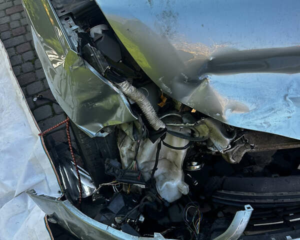 Ситроен С4 2011 в Ужгороде на Automoto.ua Серый Ситроен С4, объемом двигателя 1.59 л и пробегом 155 тыс. км за 2500 $, фото 4 на Automoto.ua