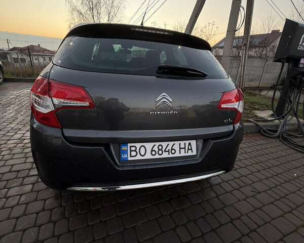 Серый Ситроен С4, объемом двигателя 1.6 л и пробегом 100 тыс. км за 8500 $, фото 3 на Automoto.ua