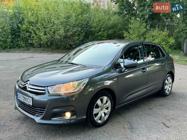 Серый Ситроен С4, объемом двигателя 1.56 л и пробегом 280 тыс. км за 7300 $, фото 3 на Automoto.ua