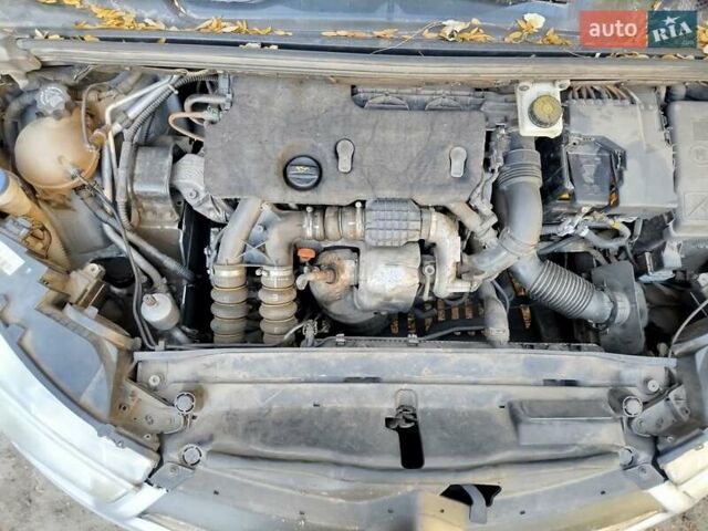 Серый Ситроен С4, объемом двигателя 1.56 л и пробегом 305 тыс. км за 6500 $, фото 24 на Automoto.ua