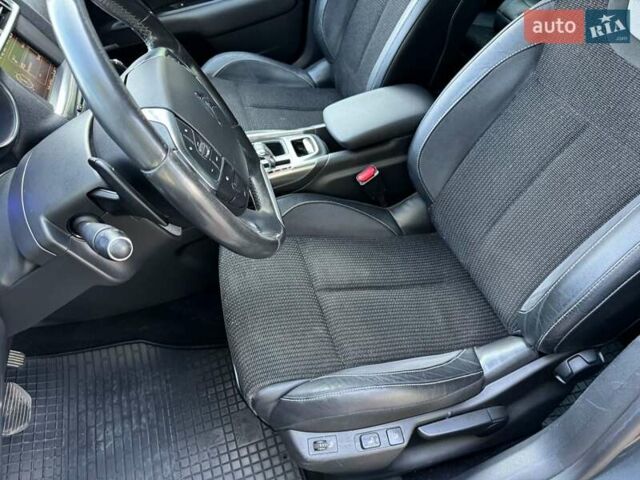 Серый Ситроен С4, объемом двигателя 1.56 л и пробегом 280 тыс. км за 7300 $, фото 25 на Automoto.ua