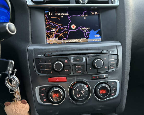 Сірий Сітроен С4, об'ємом двигуна 1.56 л та пробігом 100 тис. км за 8400 $, фото 18 на Automoto.ua