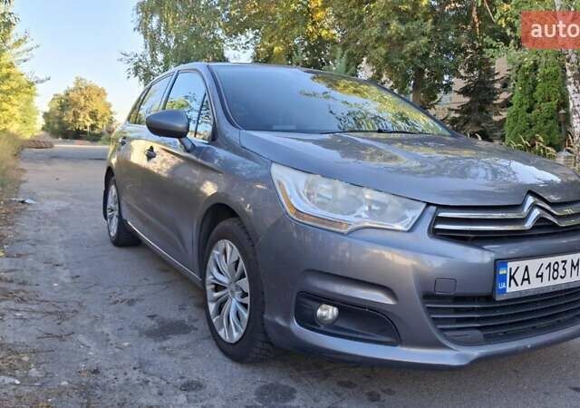 Серый Ситроен С4, объемом двигателя 1.59 л и пробегом 146 тыс. км за 7300 $, фото 9 на Automoto.ua