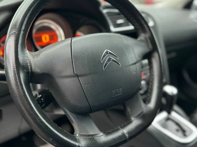 Серый Ситроен С4, объемом двигателя 1.6 л и пробегом 274 тыс. км за 6500 $, фото 6 на Automoto.ua