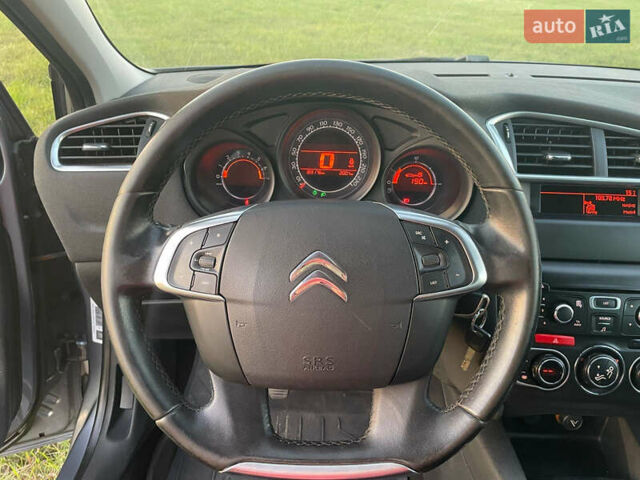 Серый Ситроен С4, объемом двигателя 1.6 л и пробегом 183 тыс. км за 5550 $, фото 12 на Automoto.ua
