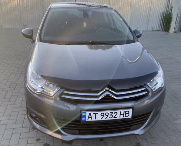 Серый Ситроен С4, объемом двигателя 1.6 л и пробегом 230 тыс. км за 6500 $, фото 8 на Automoto.ua