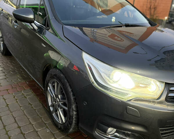 Серый Ситроен С4, объемом двигателя 1.6 л и пробегом 100 тыс. км за 8500 $, фото 33 на Automoto.ua