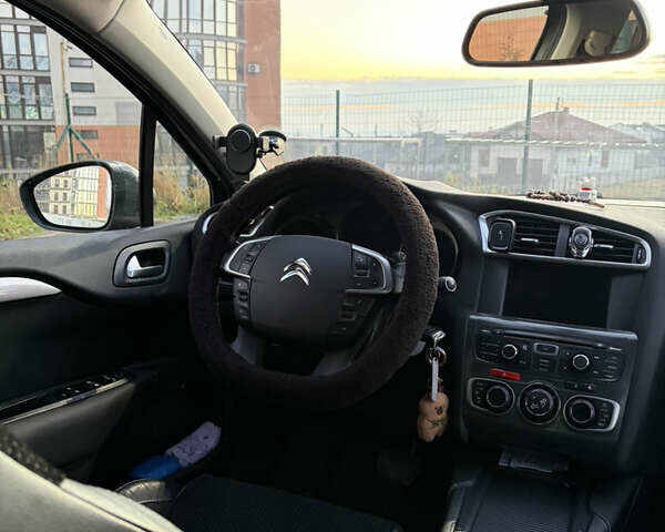 Серый Ситроен С4, объемом двигателя 1.6 л и пробегом 100 тыс. км за 8500 $, фото 24 на Automoto.ua