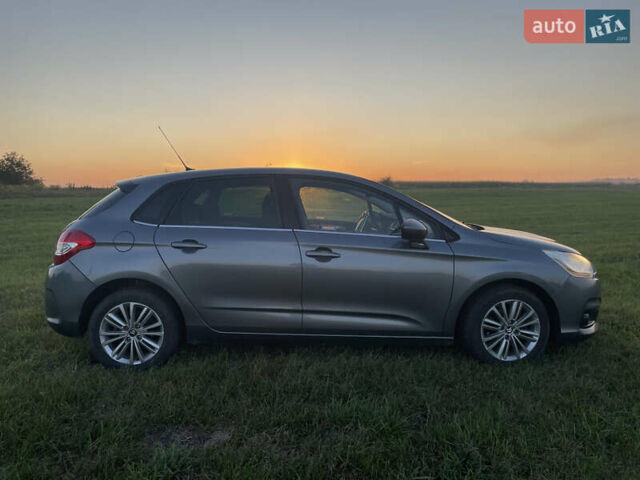 Серый Ситроен С4, объемом двигателя 1.6 л и пробегом 183 тыс. км за 5550 $, фото 3 на Automoto.ua