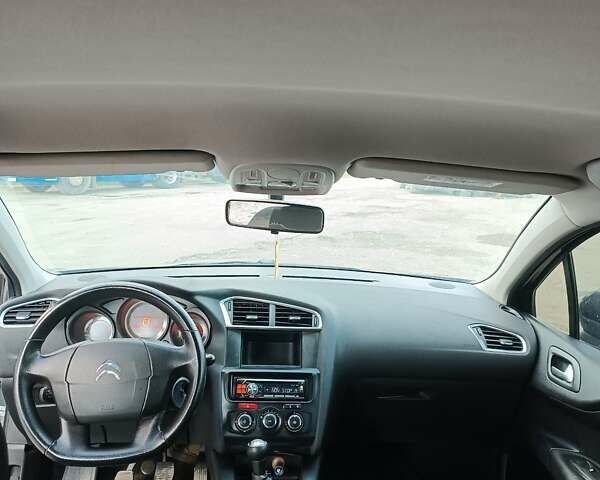 Ситроен С4 2011 в Черткове на Automoto.ua Серый Ситроен С4, объемом двигателя 1.6 л и пробегом 163 тыс. км за 5600 $, фото 15 на Automoto.ua