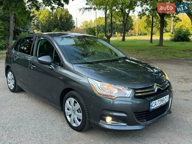 Серый Ситроен С4, объемом двигателя 1.56 л и пробегом 280 тыс. км за 7300 $, фото 6 на Automoto.ua