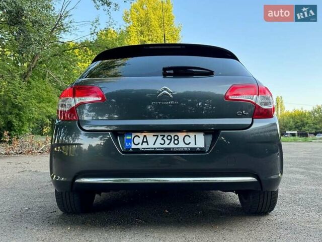 Серый Ситроен С4, объемом двигателя 1.56 л и пробегом 280 тыс. км за 7300 $, фото 13 на Automoto.ua