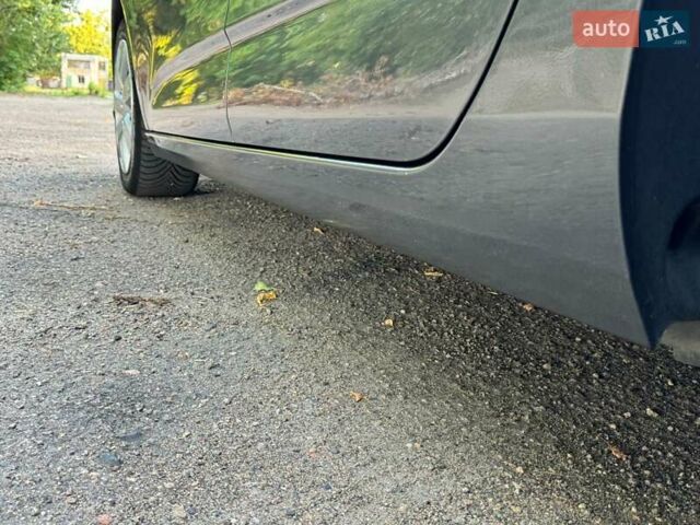 Серый Ситроен С4, объемом двигателя 1.56 л и пробегом 280 тыс. км за 7300 $, фото 14 на Automoto.ua