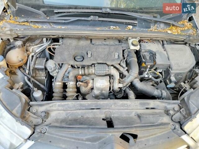 Серый Ситроен С4, объемом двигателя 1.56 л и пробегом 305 тыс. км за 6500 $, фото 27 на Automoto.ua