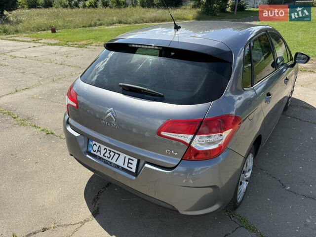 Серый Ситроен С4, объемом двигателя 1.6 л и пробегом 209 тыс. км за 6500 $, фото 23 на Automoto.ua