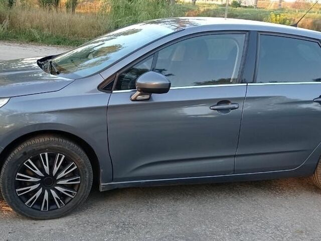 Сірий Сітроен С4, об'ємом двигуна 1.6 л та пробігом 260 тис. км за 4750 $, фото 3 на Automoto.ua