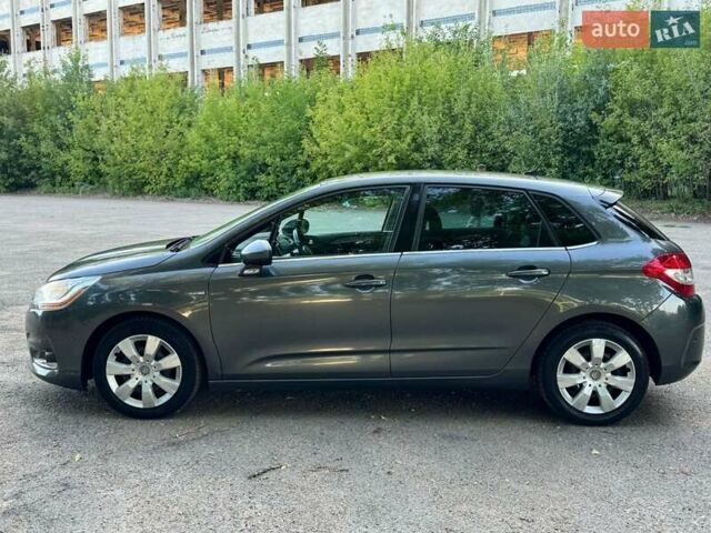 Серый Ситроен С4, объемом двигателя 1.56 л и пробегом 280 тыс. км за 7300 $, фото 8 на Automoto.ua