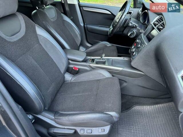 Серый Ситроен С4, объемом двигателя 1.56 л и пробегом 280 тыс. км за 7300 $, фото 29 на Automoto.ua