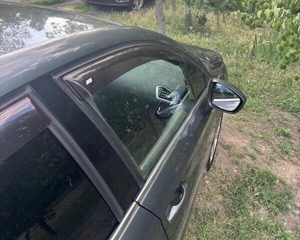 Серый Ситроен С4, объемом двигателя 1.6 л и пробегом 182 тыс. км за 5500 $, фото 20 на Automoto.ua