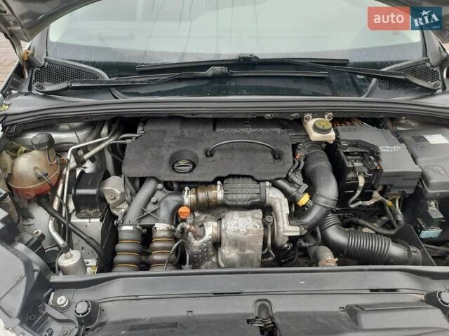 Сірий Сітроен С4, об'ємом двигуна 1.6 л та пробігом 282 тис. км за 5200 $, фото 10 на Automoto.ua