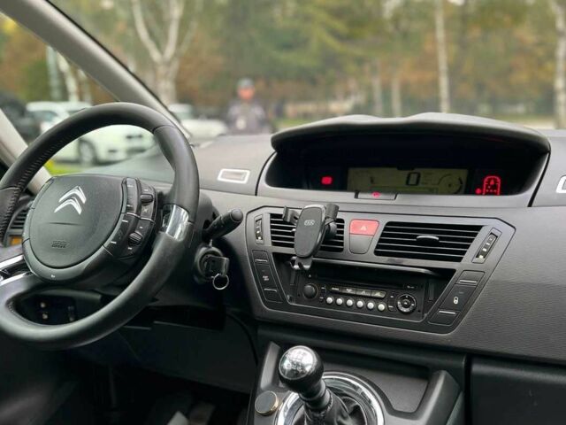 Сірий Сітроен С4, об'ємом двигуна 1.6 л та пробігом 215 тис. км за 7999 $, фото 18 на Automoto.ua