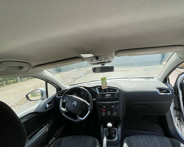 Сірий Сітроен С4, об'ємом двигуна 1.56 л та пробігом 228 тис. км за 6500 $, фото 9 на Automoto.ua