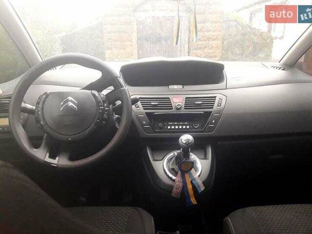 Ситроен С4 2012 в Виннице на Automoto.ua Серый Ситроен С4, объемом двигателя 1.6 л и пробегом 228 тыс. км за 5000 $, фото 2 на Automoto.ua