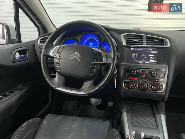 Ситроен С4 2012 в Стрые на Automoto.ua Серый Ситроен С4, объемом двигателя 1.6 л и пробегом 218 тыс. км за 7950 $, фото 41 на Automoto.ua