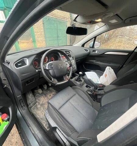 Сірий Сітроен С4, об'ємом двигуна 1.59 л та пробігом 160 тис. км за 4900 $, фото 6 на Automoto.ua