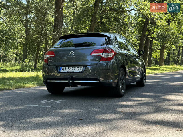 Серый Ситроен С4, объемом двигателя 1.56 л и пробегом 197 тыс. км за 7000 $, фото 20 на Automoto.ua