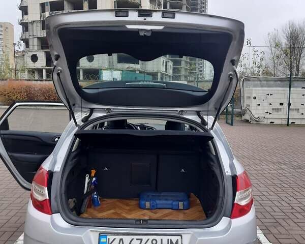 Сірий Сітроен С4, об'ємом двигуна 1.6 л та пробігом 282 тис. км за 5200 $, фото 8 на Automoto.ua