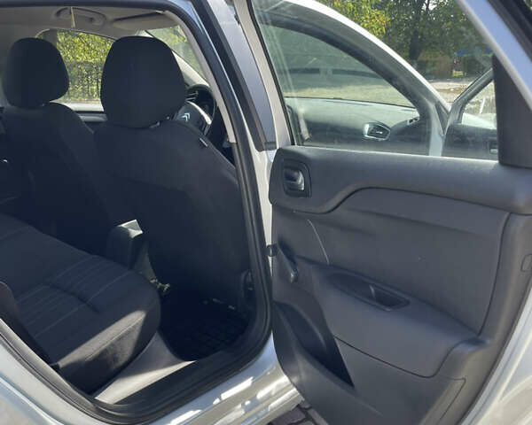 Сірий Сітроен С4, об'ємом двигуна 1.56 л та пробігом 228 тис. км за 6500 $, фото 7 на Automoto.ua