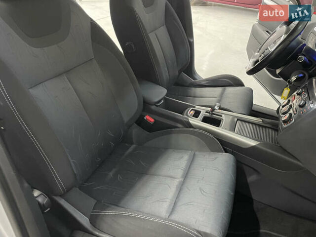 Ситроен С4 2012 в Стрые на Automoto.ua Серый Ситроен С4, объемом двигателя 1.6 л и пробегом 218 тыс. км за 7950 $, фото 36 на Automoto.ua