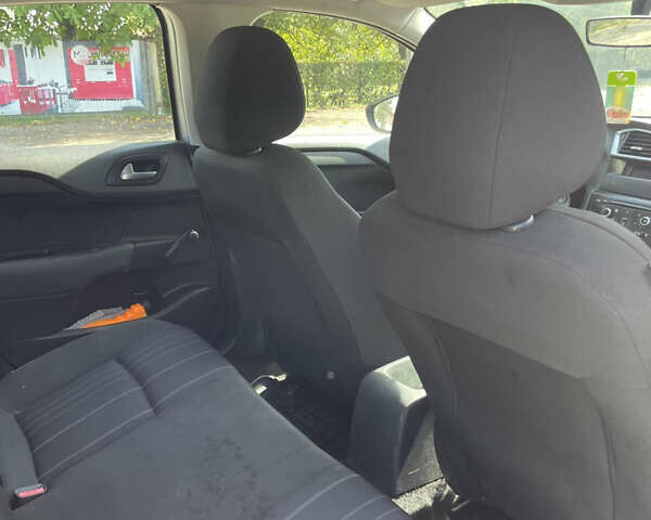 Сірий Сітроен С4, об'ємом двигуна 1.56 л та пробігом 228 тис. км за 6500 $, фото 8 на Automoto.ua