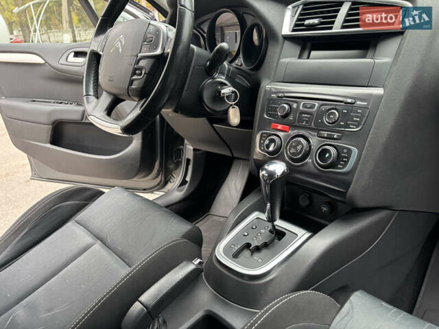 Сірий Сітроен С4, об'ємом двигуна 1.6 л та пробігом 96 тис. км за 7900 $, фото 19 на Automoto.ua