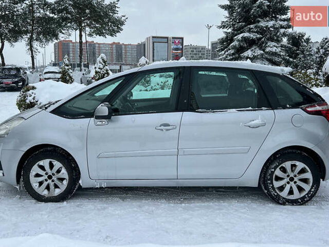 Серый Ситроен С4, объемом двигателя 1.56 л и пробегом 215 тыс. км за 7999 $, фото 3 на Automoto.ua